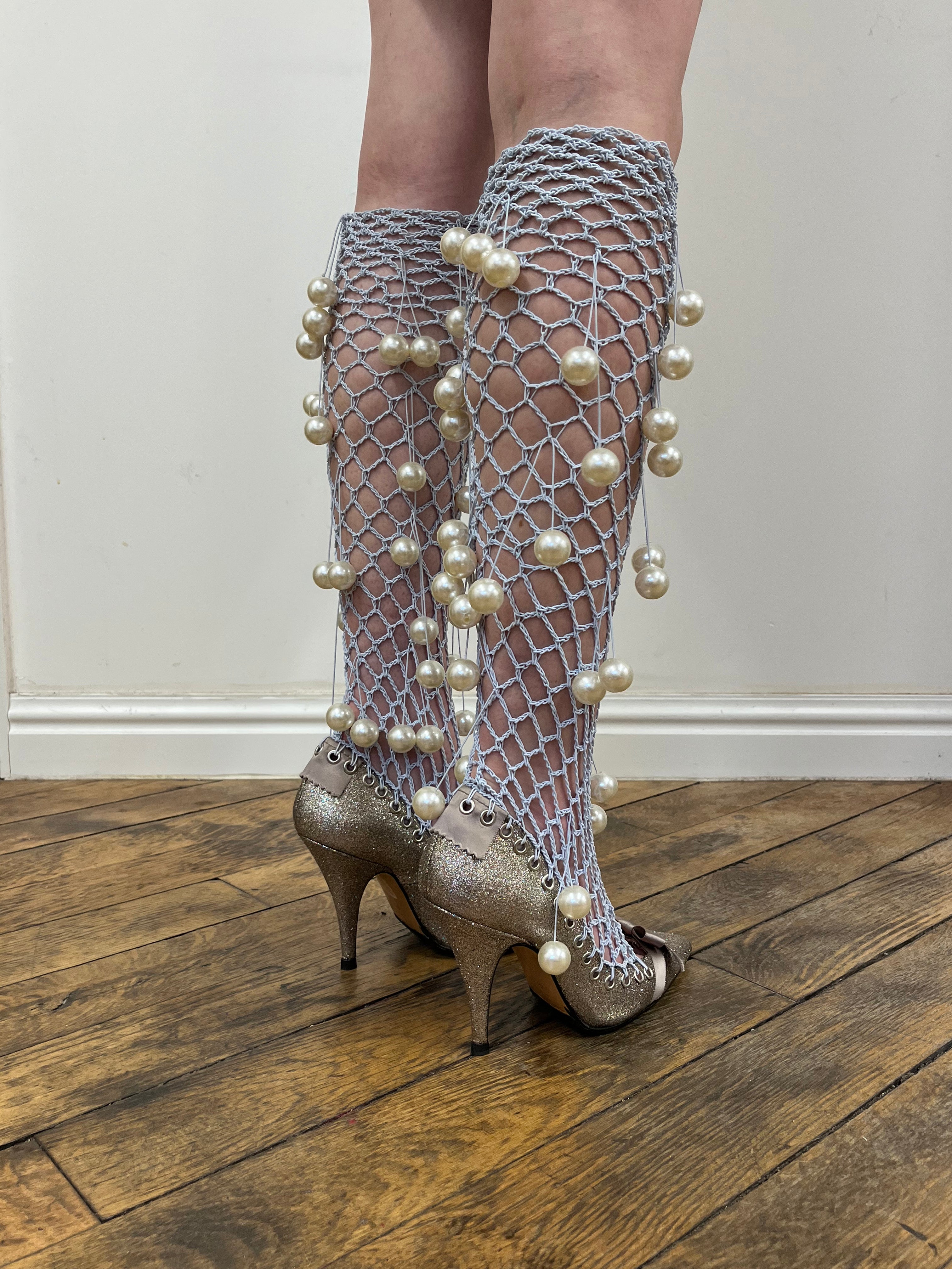 silver stilettos with with pearl hardware