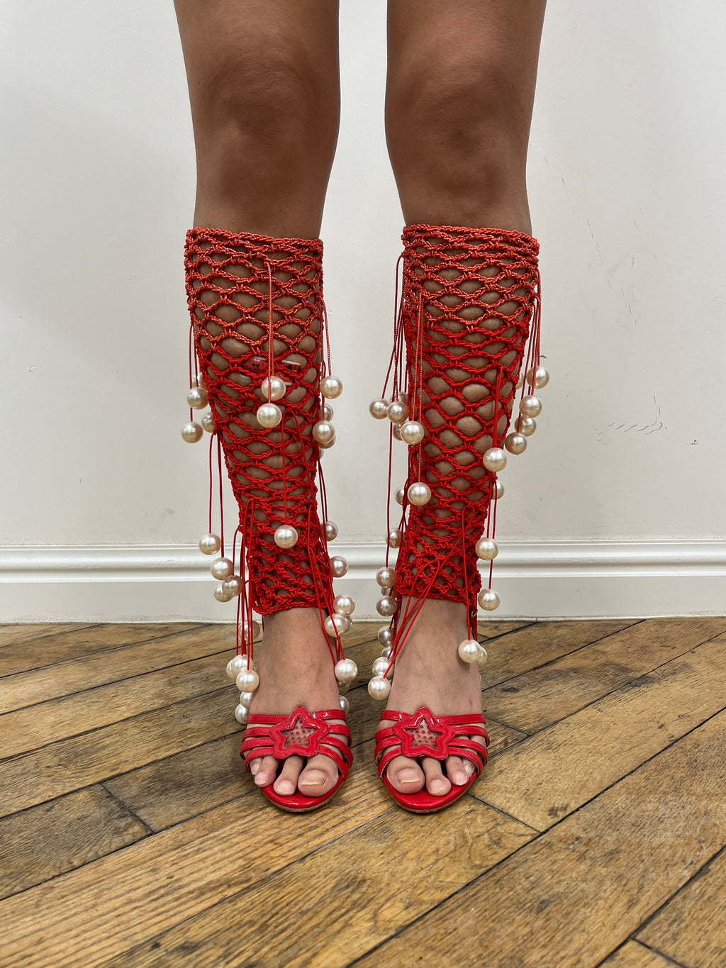 star shaped sandals with pearl hardware