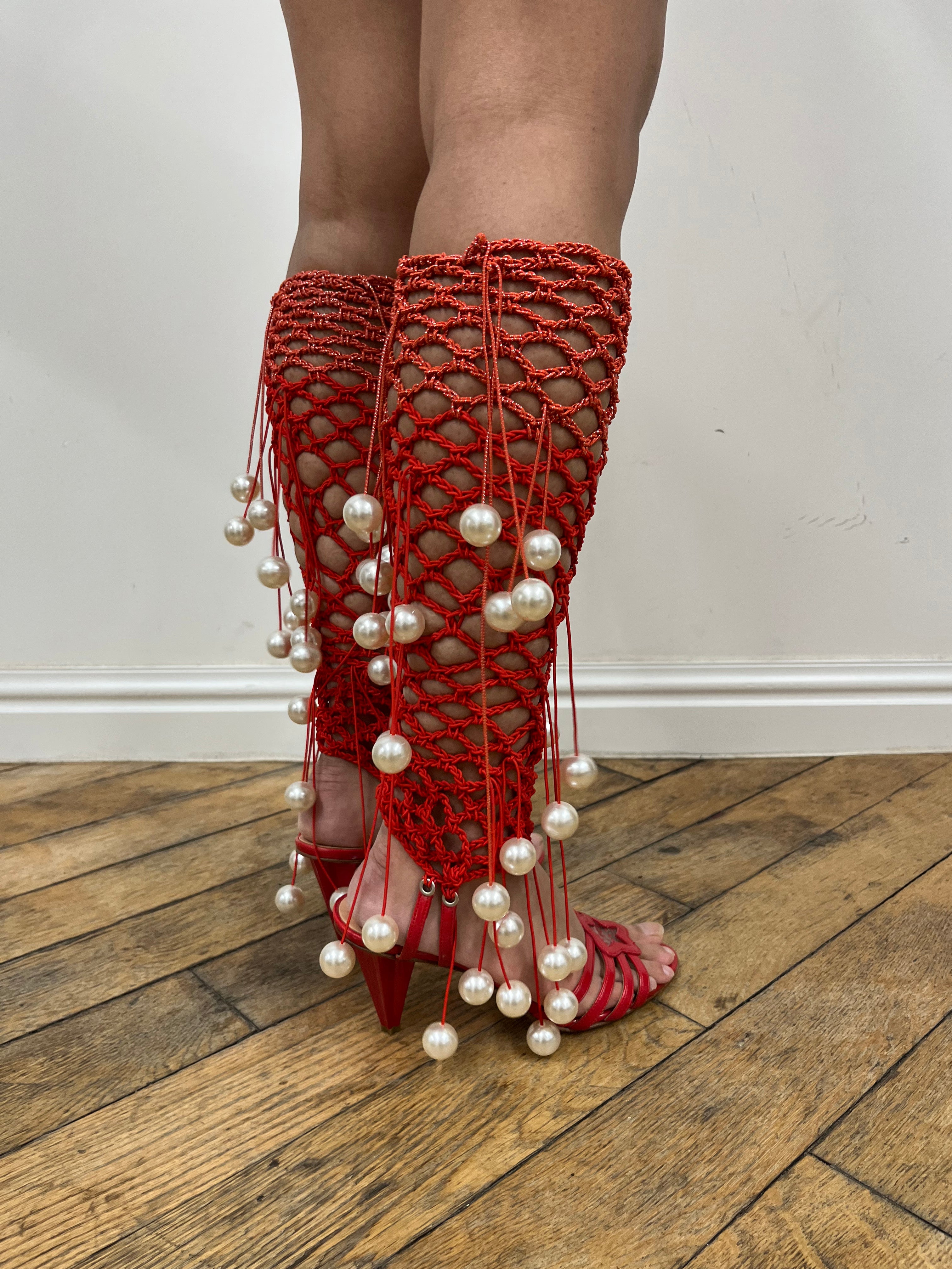 star shaped sandals with pearl hardware