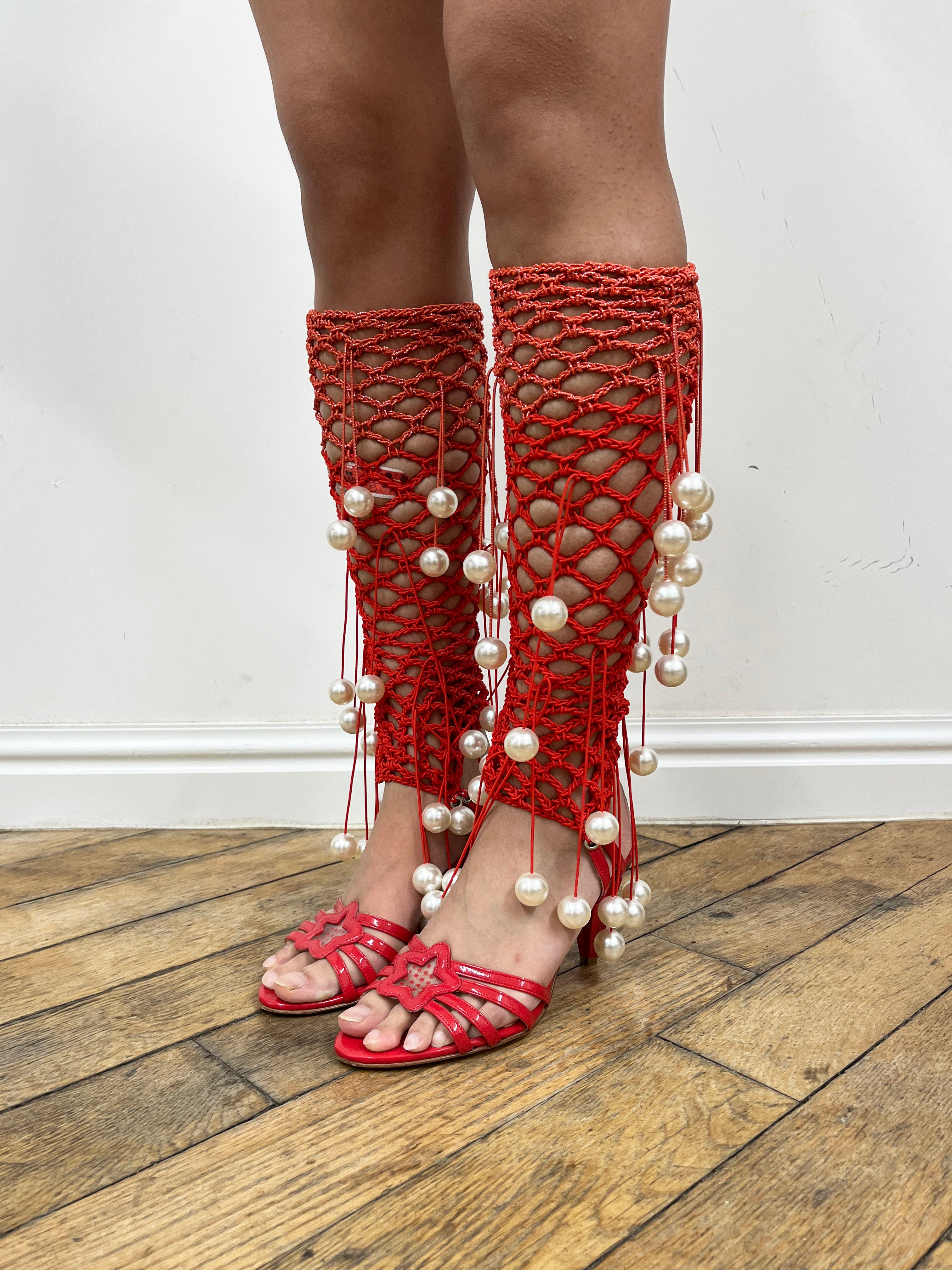 star shaped sandals with pearl hardware